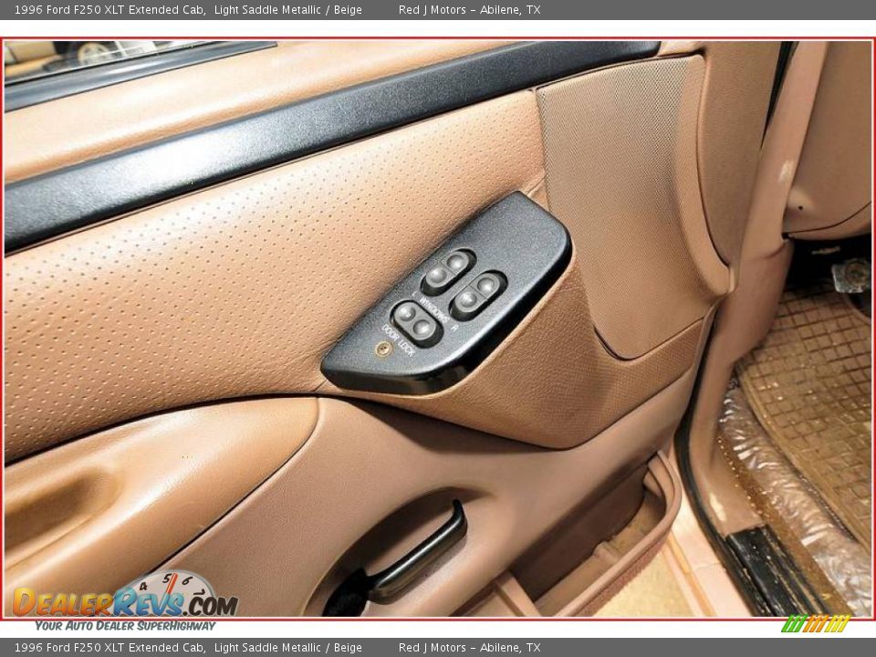 1996 Ford F250 XLT Extended Cab Light Saddle Metallic / Beige Photo #15