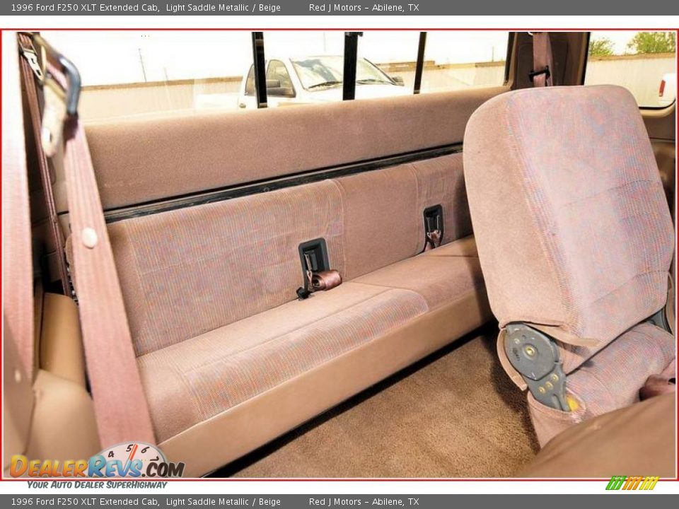 1996 Ford F250 XLT Extended Cab Light Saddle Metallic / Beige Photo #19