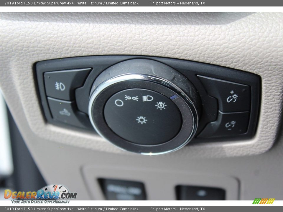 Controls of 2019 Ford F150 Limited SuperCrew 4x4 Photo #25
