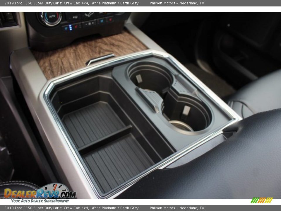 2019 Ford F350 Super Duty Lariat Crew Cab 4x4 White Platinum / Earth Gray Photo #17
