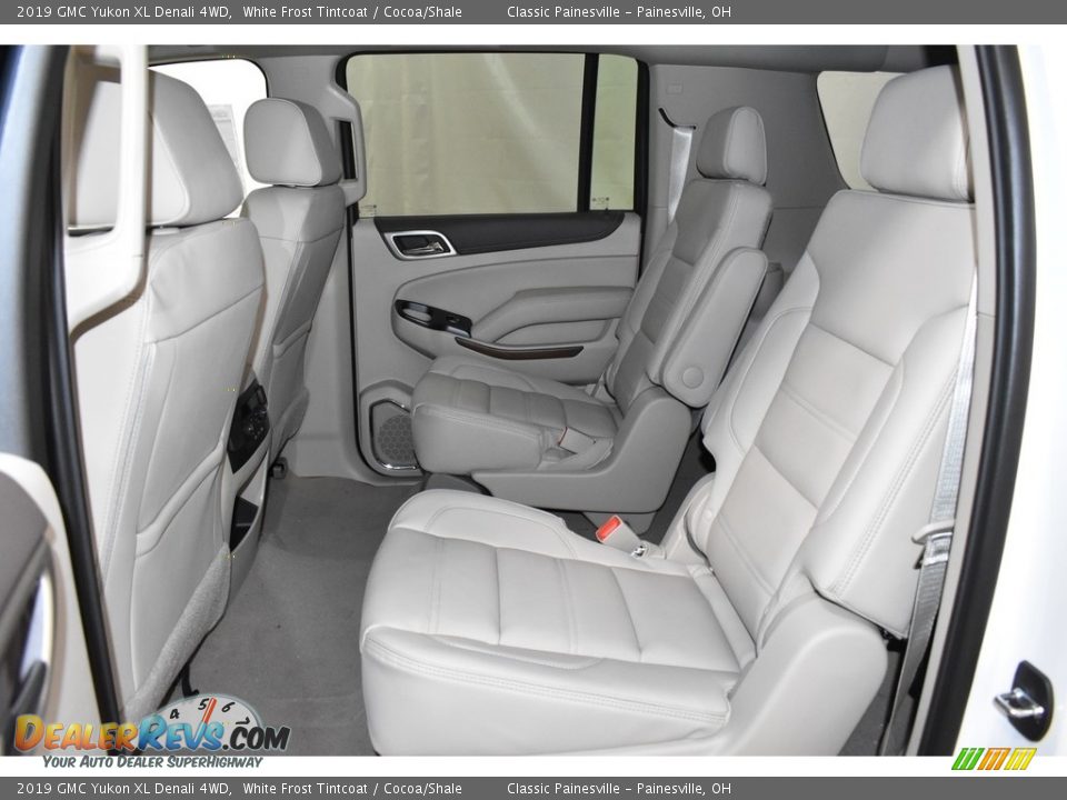 2019 GMC Yukon XL Denali 4WD White Frost Tintcoat / Cocoa/Shale Photo #8