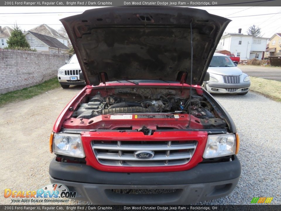 2001 Ford Ranger XL Regular Cab Bright Red / Dark Graphite Photo #5