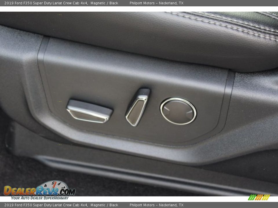 2019 Ford F350 Super Duty Lariat Crew Cab 4x4 Magnetic / Black Photo #13