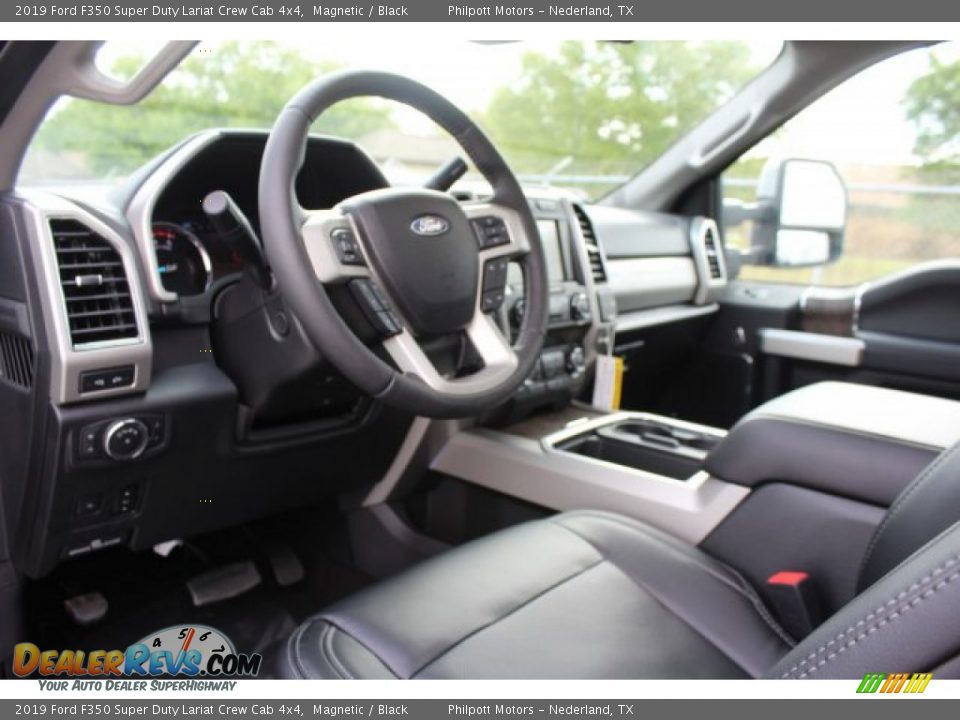 2019 Ford F350 Super Duty Lariat Crew Cab 4x4 Magnetic / Black Photo #14