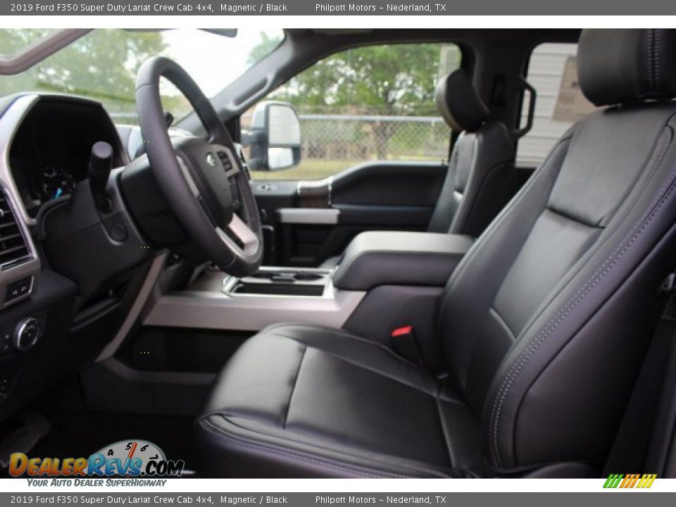 2019 Ford F350 Super Duty Lariat Crew Cab 4x4 Magnetic / Black Photo #15