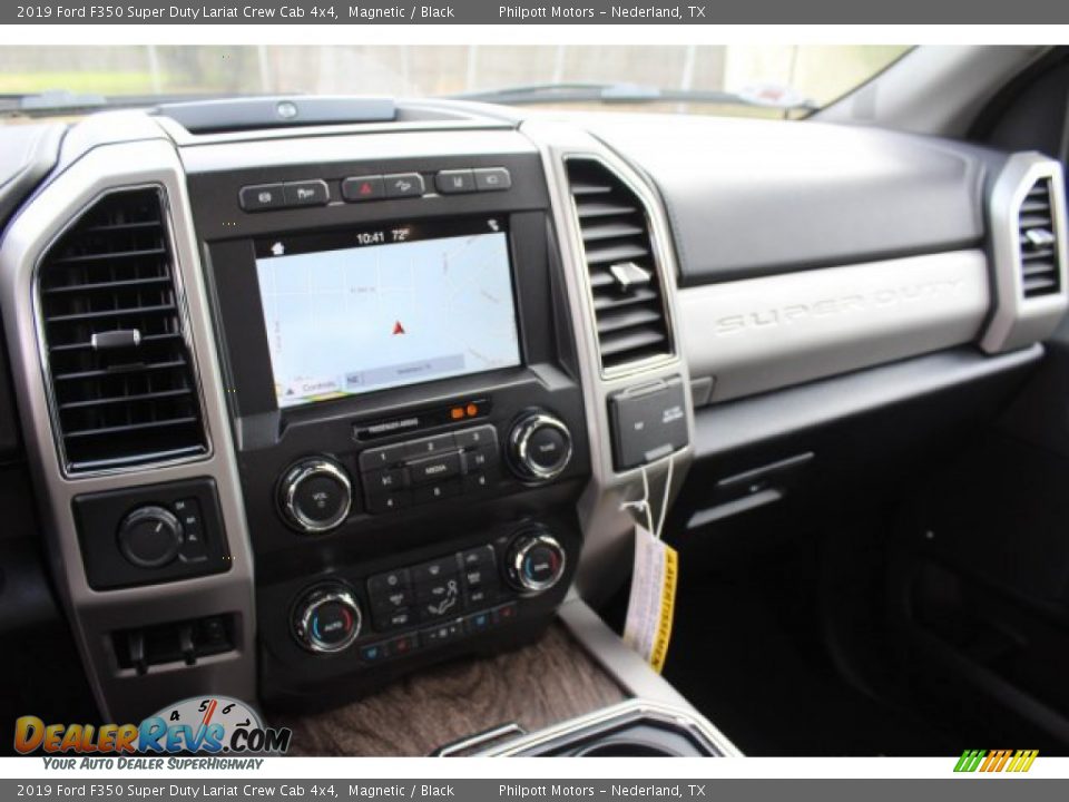2019 Ford F350 Super Duty Lariat Crew Cab 4x4 Magnetic / Black Photo #16