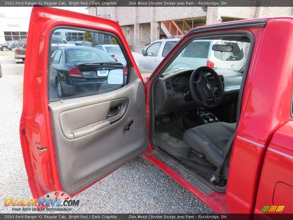 2001 Ford Ranger XL Regular Cab Bright Red / Dark Graphite Photo #13