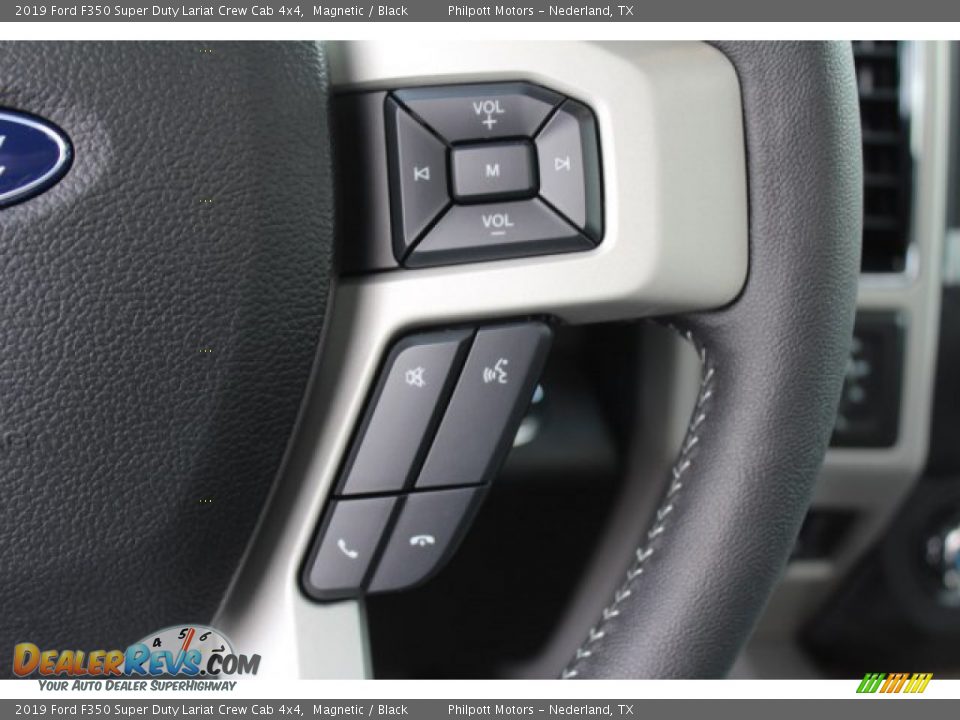 2019 Ford F350 Super Duty Lariat Crew Cab 4x4 Magnetic / Black Photo #28