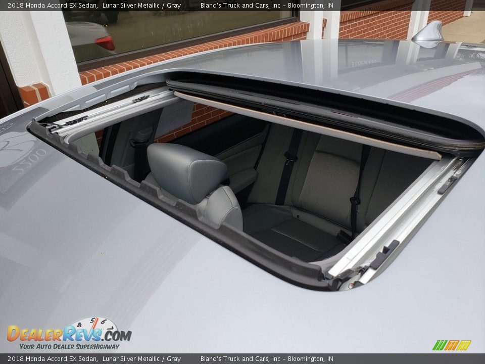 2018 Honda Accord EX Sedan Lunar Silver Metallic / Gray Photo #30