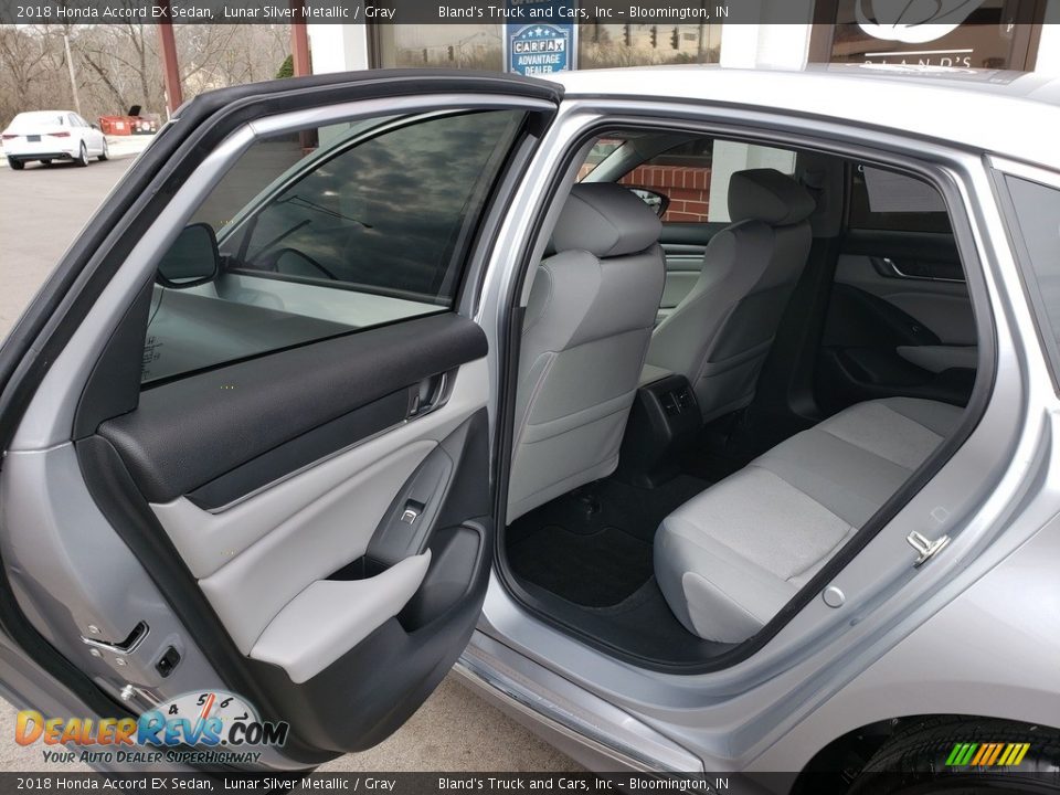2018 Honda Accord EX Sedan Lunar Silver Metallic / Gray Photo #31