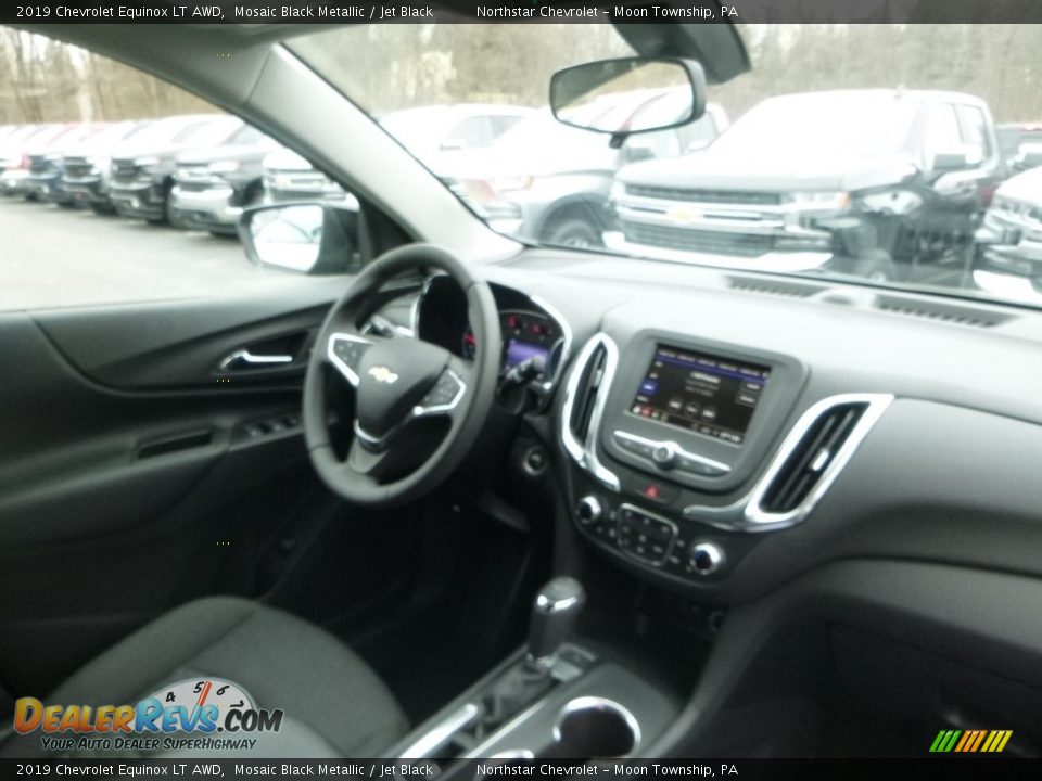 2019 Chevrolet Equinox LT AWD Mosaic Black Metallic / Jet Black Photo #11