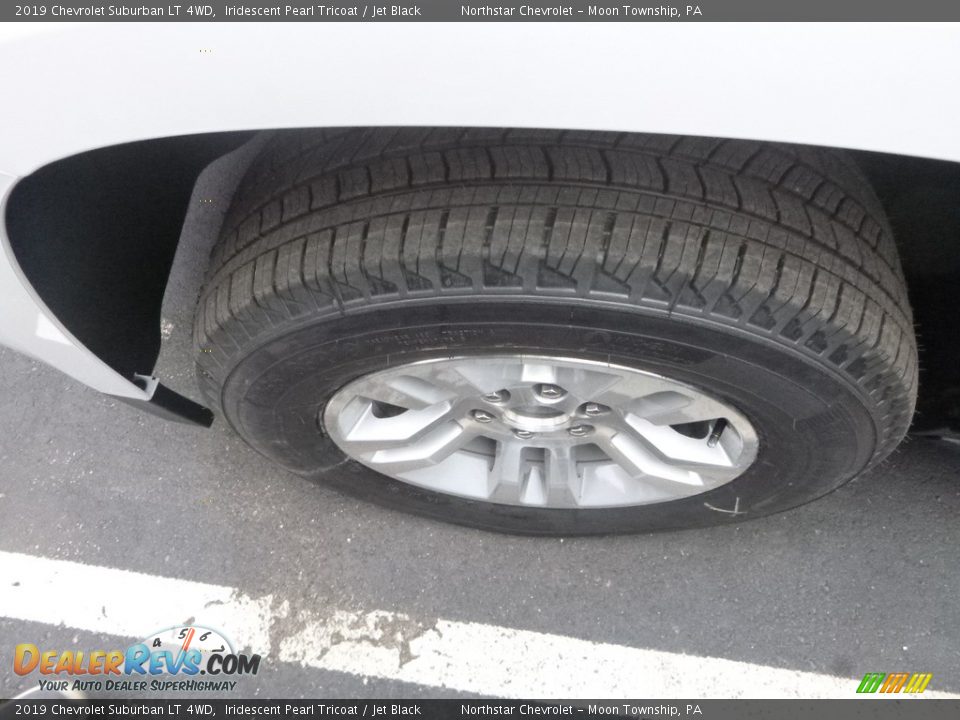 2019 Chevrolet Suburban LT 4WD Iridescent Pearl Tricoat / Jet Black Photo #2