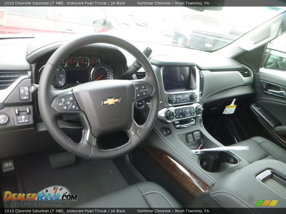 2019 Chevrolet Suburban LT 4WD Iridescent Pearl Tricoat / Jet Black Photo #13