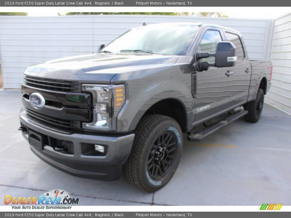 2019 Ford F250 Super Duty Lariat Crew Cab 4x4 Magnetic / Black Photo #3