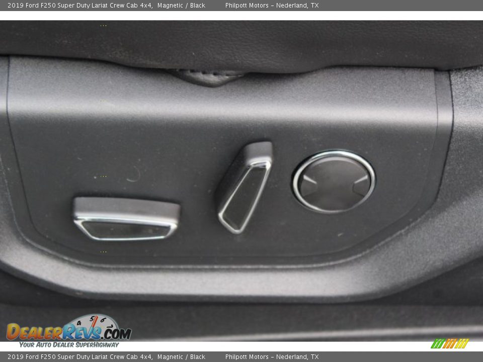 2019 Ford F250 Super Duty Lariat Crew Cab 4x4 Magnetic / Black Photo #12