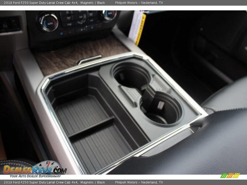 2019 Ford F250 Super Duty Lariat Crew Cab 4x4 Magnetic / Black Photo #16