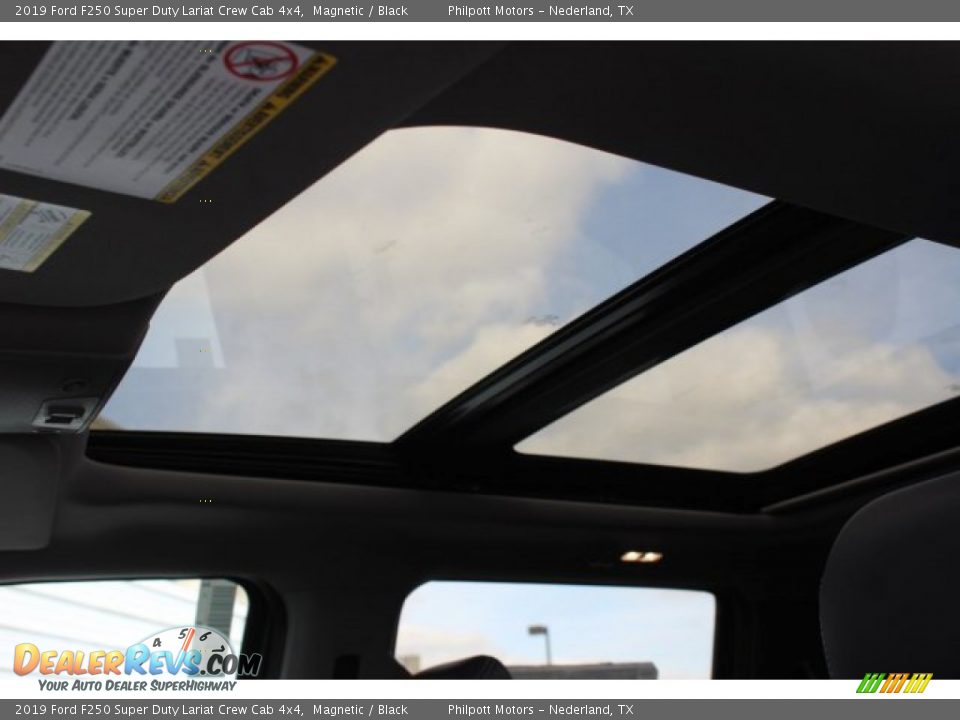 2019 Ford F250 Super Duty Lariat Crew Cab 4x4 Magnetic / Black Photo #27