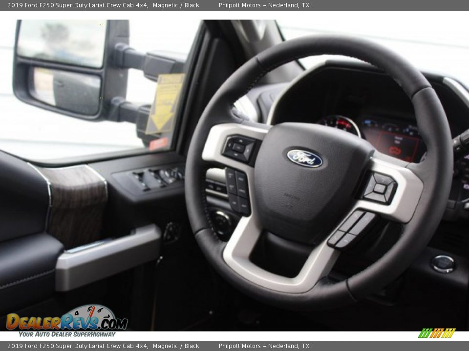 2019 Ford F250 Super Duty Lariat Crew Cab 4x4 Magnetic / Black Photo #32