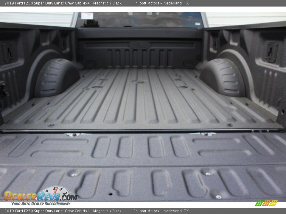 2019 Ford F250 Super Duty Lariat Crew Cab 4x4 Magnetic / Black Photo #34