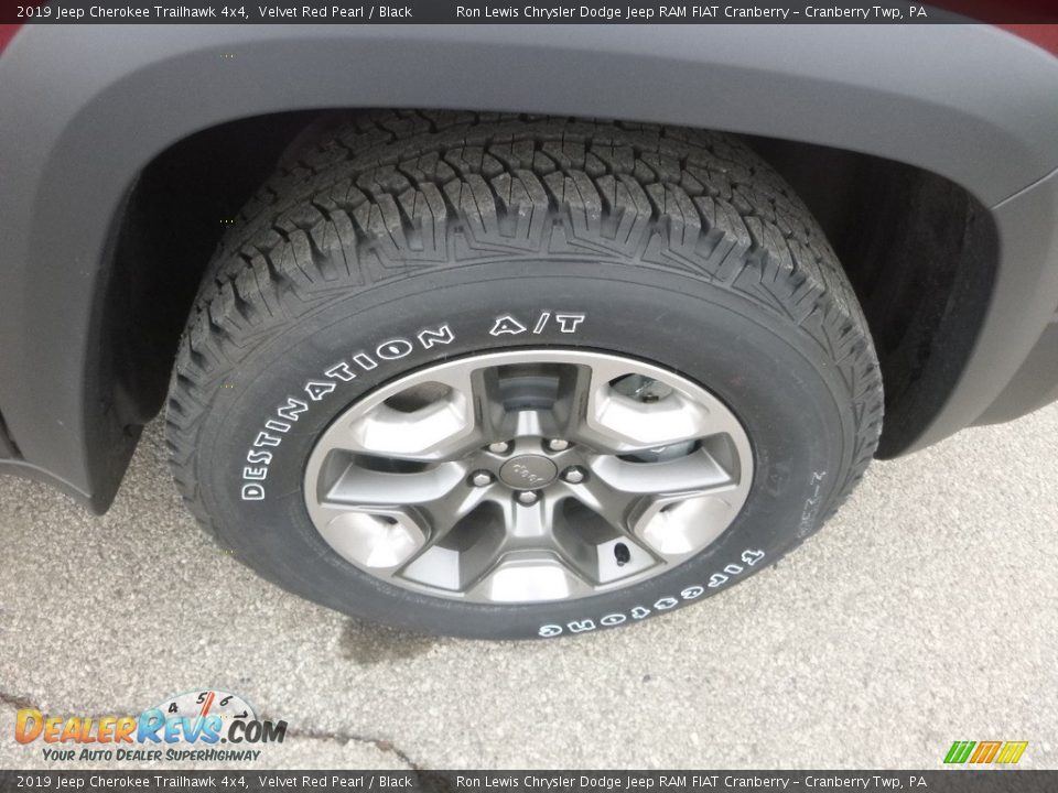 2019 Jeep Cherokee Trailhawk 4x4 Velvet Red Pearl / Black Photo #9