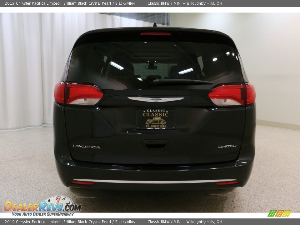 2019 Chrysler Pacifica Limited Brilliant Black Crystal Pearl / Black/Alloy Photo #25