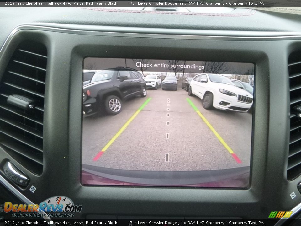 2019 Jeep Cherokee Trailhawk 4x4 Velvet Red Pearl / Black Photo #18