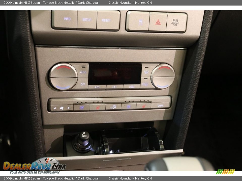 2009 Lincoln MKZ Sedan Tuxedo Black Metallic / Dark Charcoal Photo #14