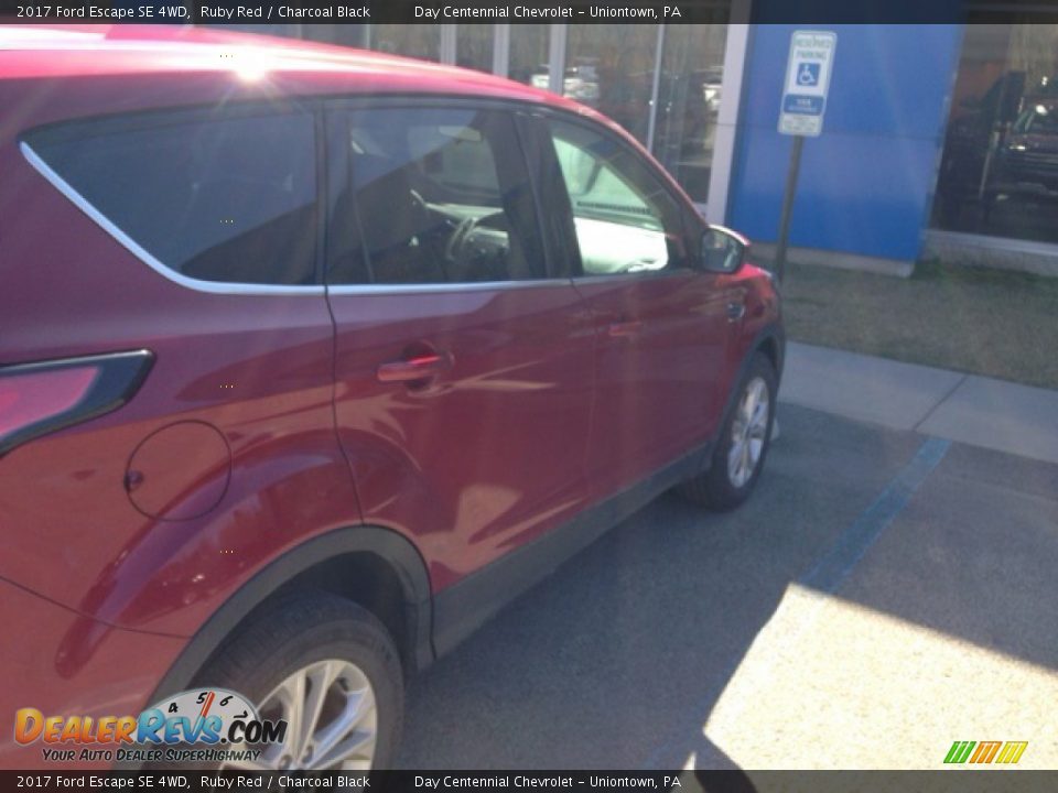2017 Ford Escape SE 4WD Ruby Red / Charcoal Black Photo #7
