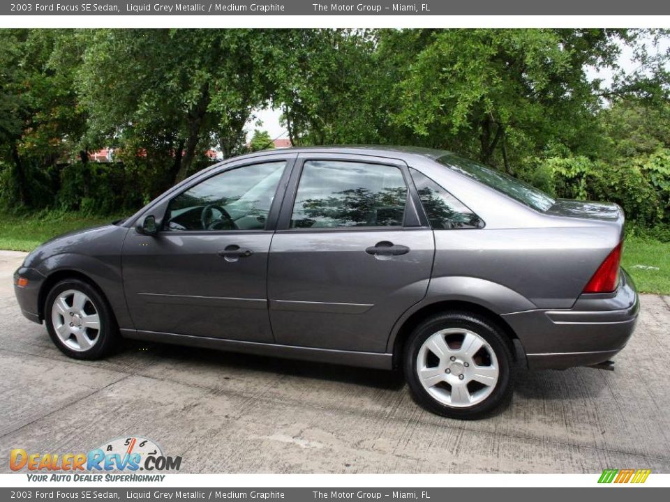 2003 Ford Focus SE Sedan Liquid Grey Metallic / Medium Graphite Photo #3
