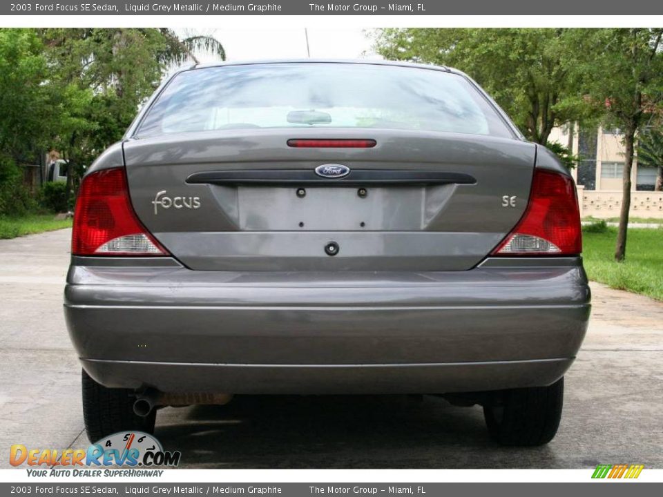 2003 Ford Focus SE Sedan Liquid Grey Metallic / Medium Graphite Photo #5