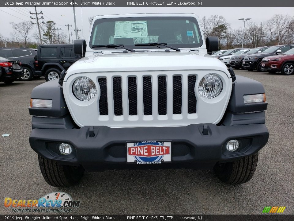 2019 Jeep Wrangler Unlimited Sport 4x4 Bright White / Black Photo #2