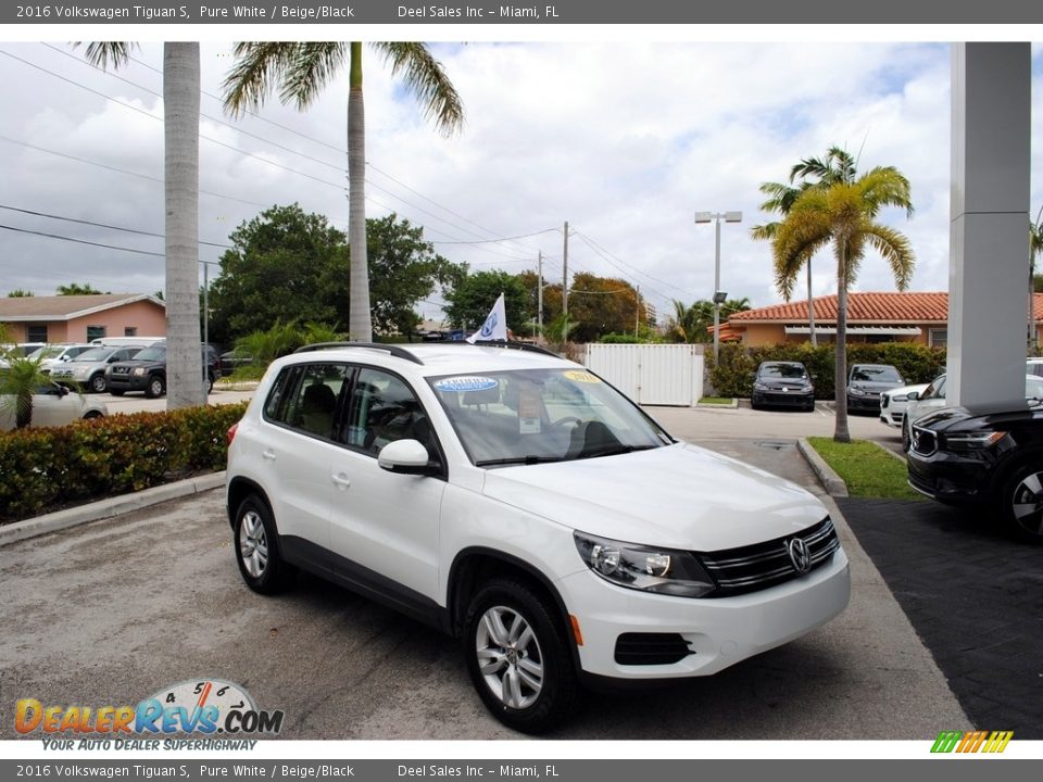 2016 Volkswagen Tiguan S Pure White / Beige/Black Photo #1
