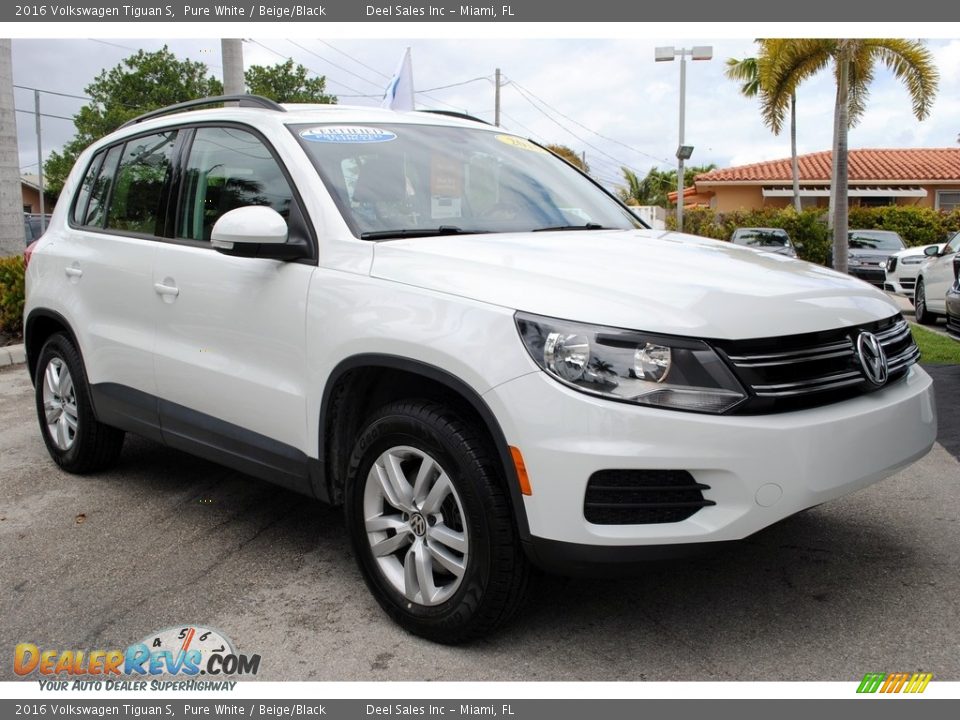 2016 Volkswagen Tiguan S Pure White / Beige/Black Photo #2