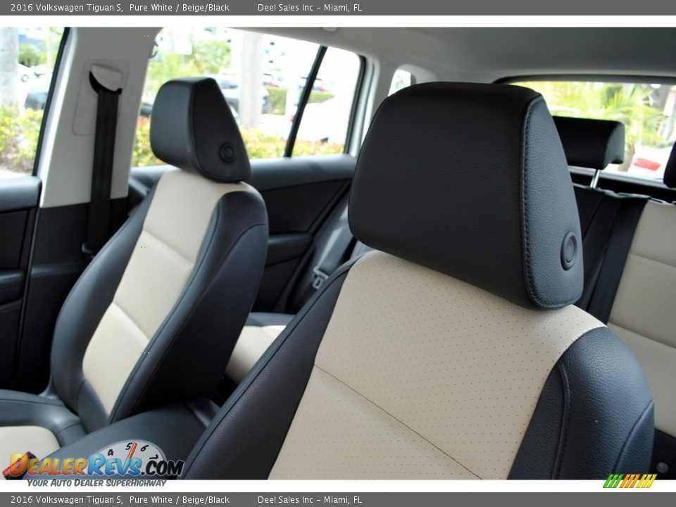 2016 Volkswagen Tiguan S Pure White / Beige/Black Photo #14