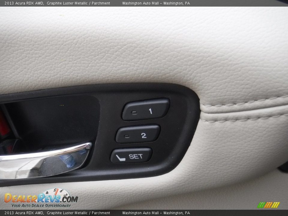 2013 Acura RDX AWD Graphite Luster Metallic / Parchment Photo #16