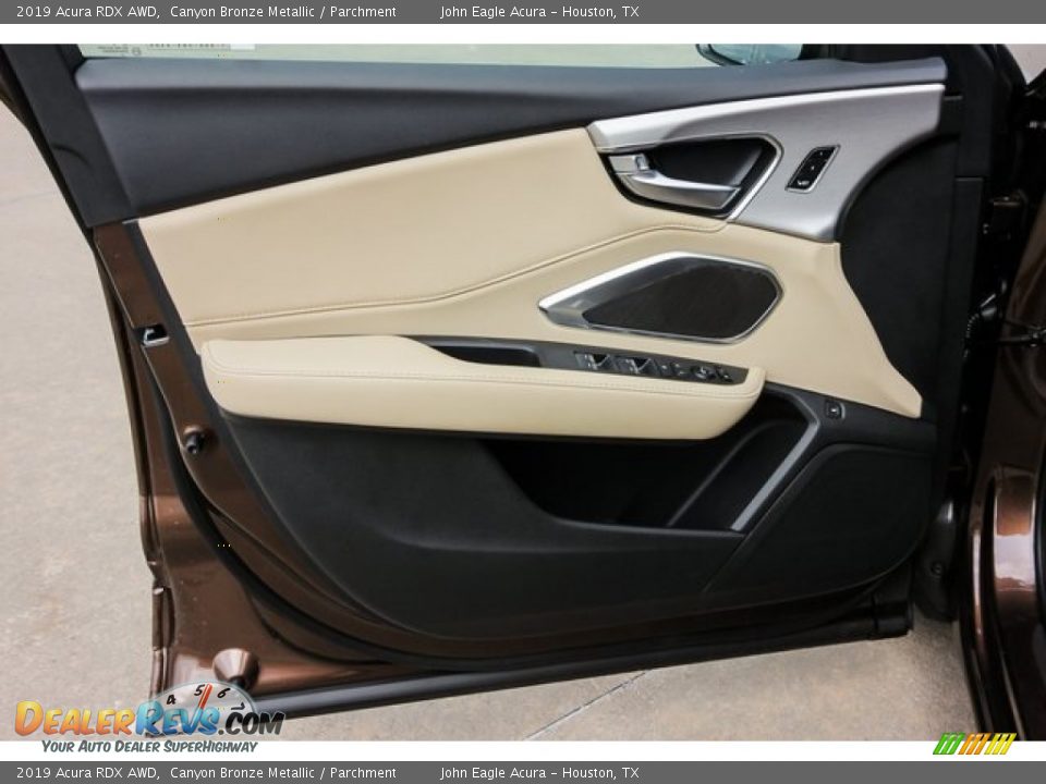 Door Panel of 2019 Acura RDX AWD Photo #15