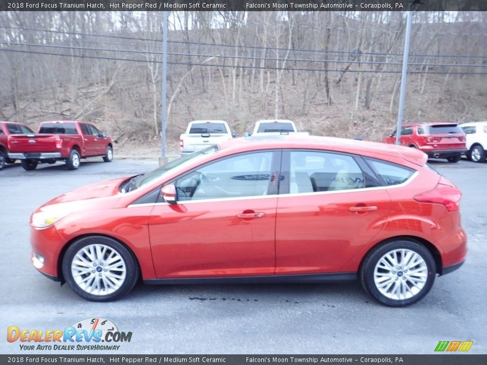 2018 Ford Focus Titanium Hatch Hot Pepper Red / Medium Soft Ceramic Photo #6