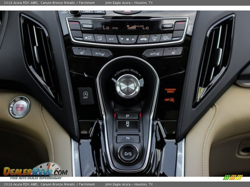 Controls of 2019 Acura RDX AWD Photo #27