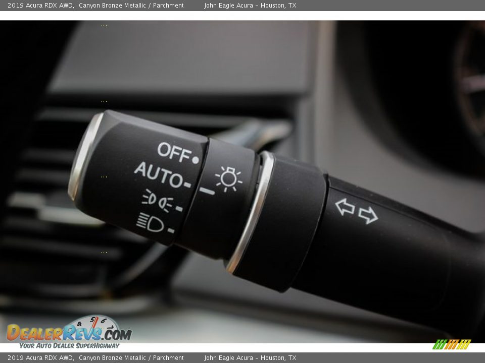 Controls of 2019 Acura RDX AWD Photo #36