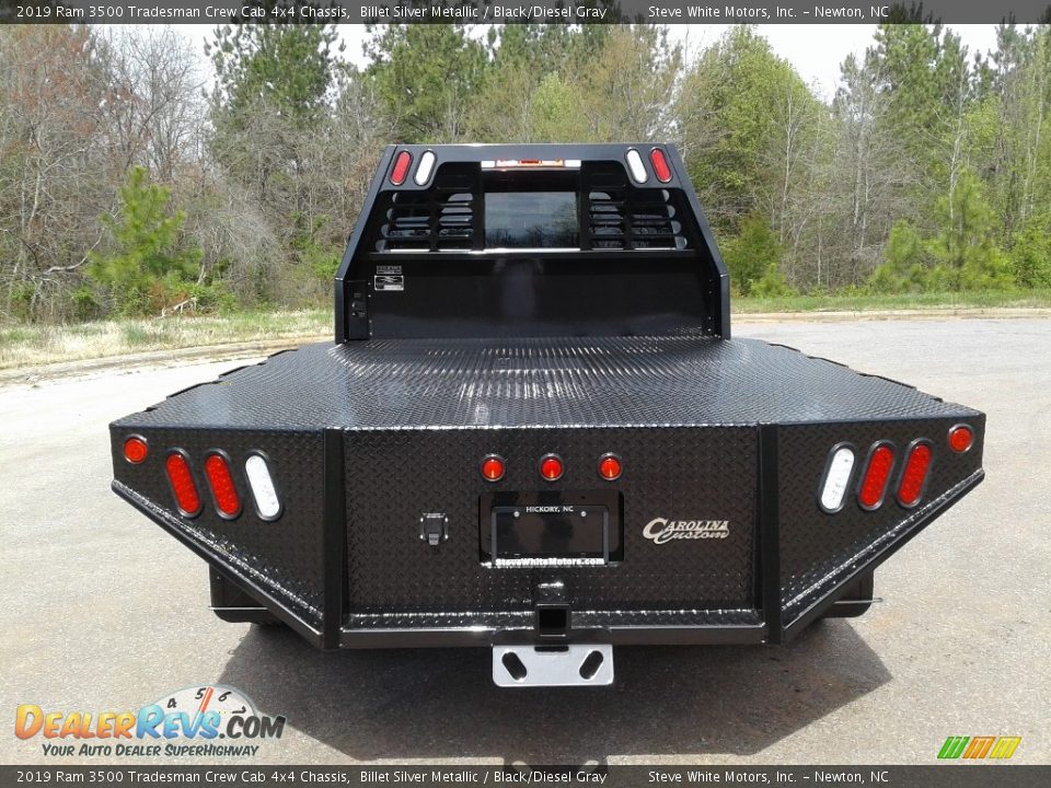 2019 Ram 3500 Tradesman Crew Cab 4x4 Chassis Billet Silver Metallic / Black/Diesel Gray Photo #7
