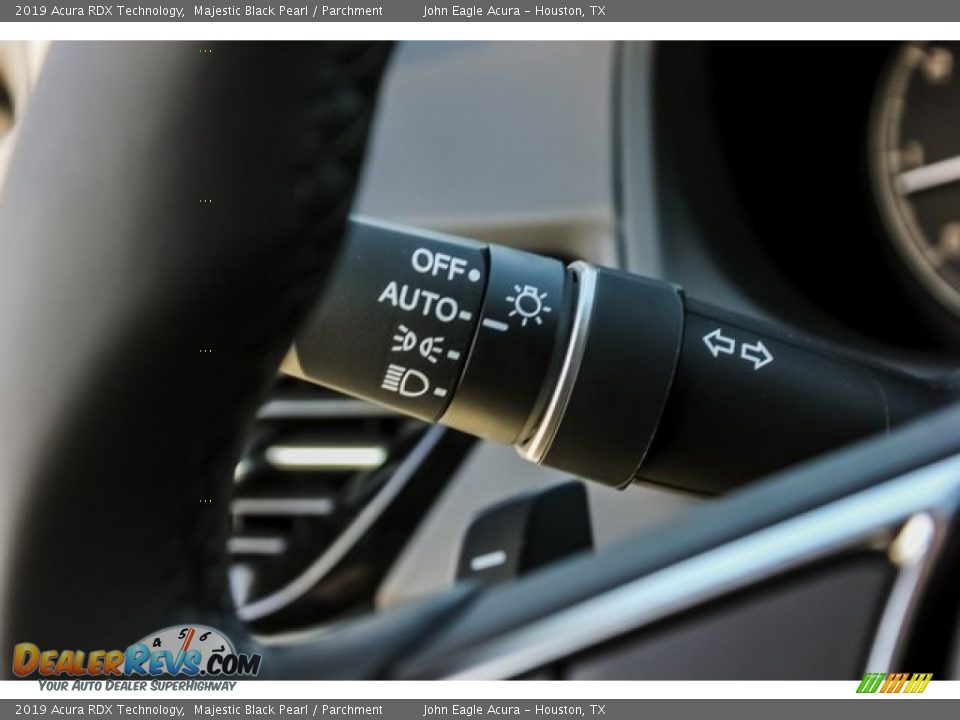 2019 Acura RDX Technology Majestic Black Pearl / Parchment Photo #36
