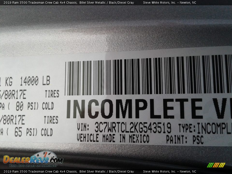 2019 Ram 3500 Tradesman Crew Cab 4x4 Chassis Billet Silver Metallic / Black/Diesel Gray Photo #35