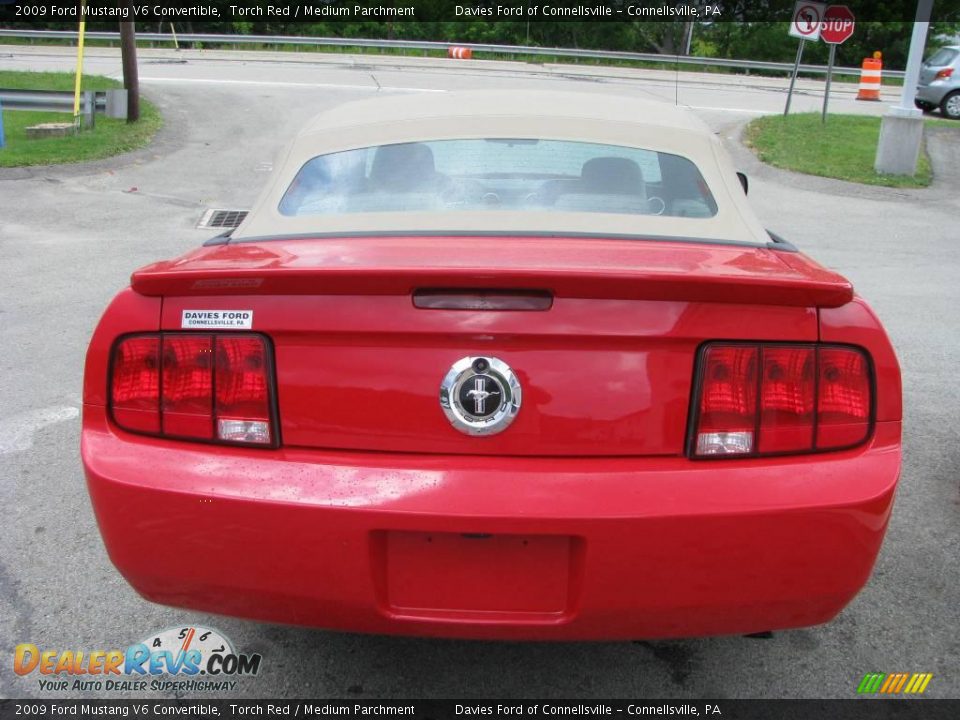 2009 Ford Mustang V6 Convertible Torch Red / Medium Parchment Photo #7