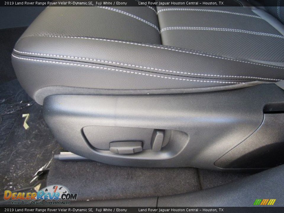 2019 Land Rover Range Rover Velar R-Dynamic SE Fuji White / Ebony Photo #25