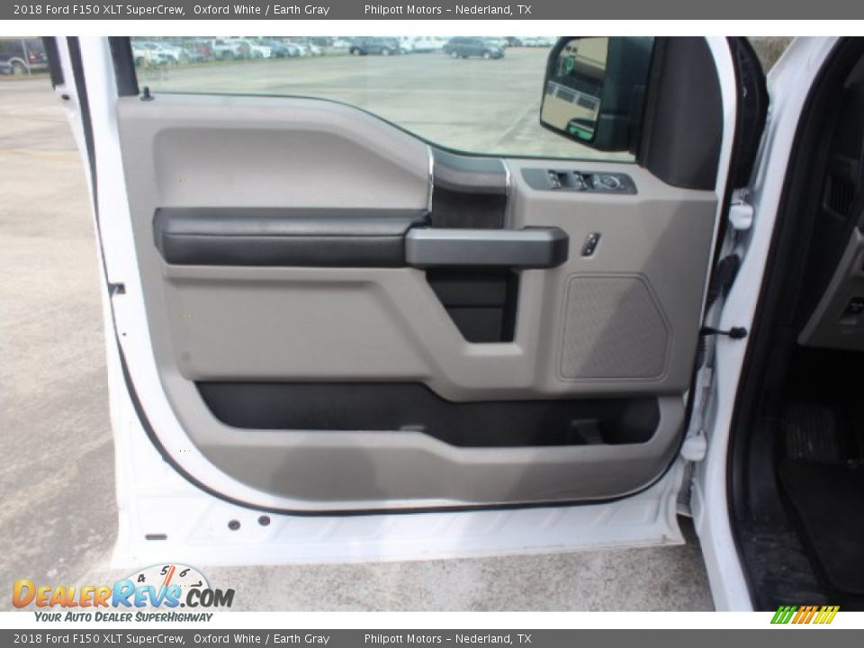 2018 Ford F150 XLT SuperCrew Oxford White / Earth Gray Photo #9