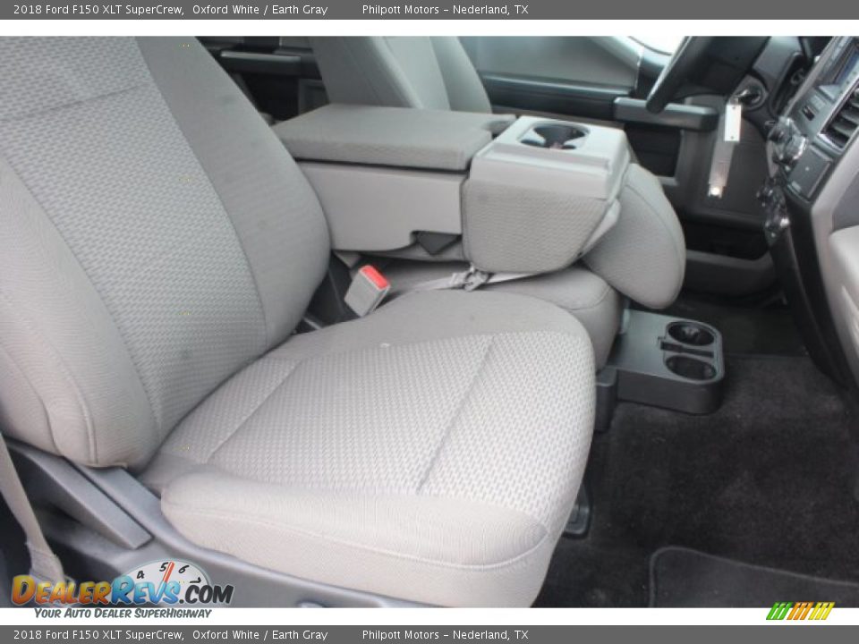 2018 Ford F150 XLT SuperCrew Oxford White / Earth Gray Photo #24