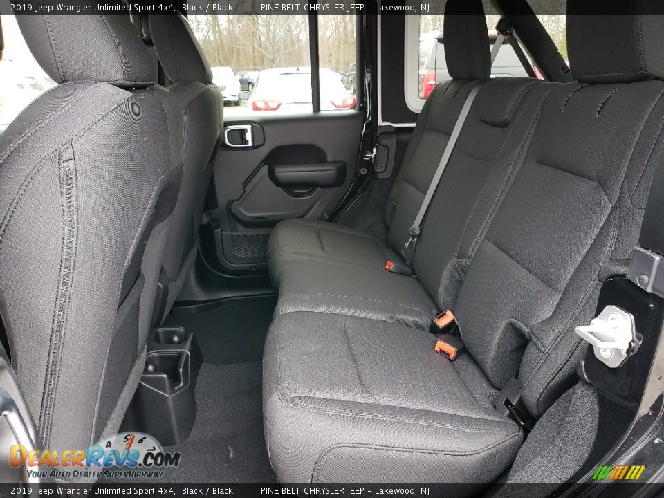 2019 Jeep Wrangler Unlimited Sport 4x4 Black / Black Photo #6
