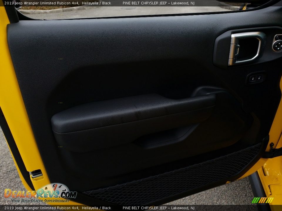 2019 Jeep Wrangler Unlimited Rubicon 4x4 Hellayella / Black Photo #8