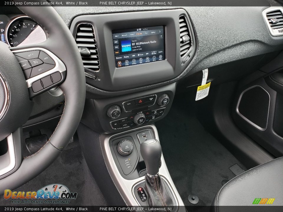 2019 Jeep Compass Latitude 4x4 White / Black Photo #10