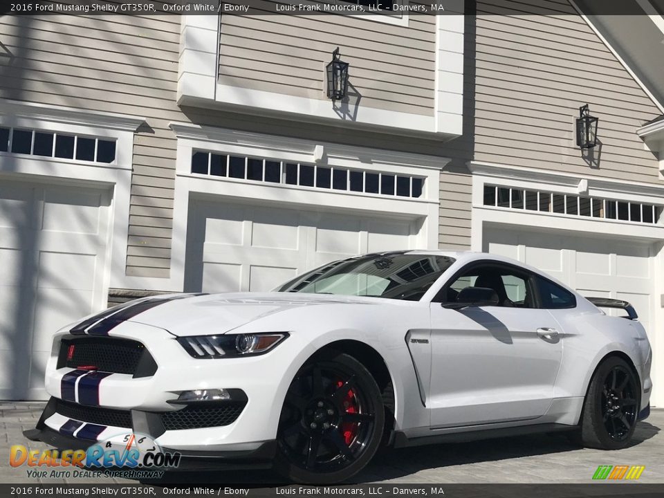 Front 3/4 View of 2016 Ford Mustang Shelby GT350R Photo #4